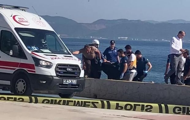 Darıca sahilinde dehşet: Peş peşe 2'si kadın 3 kişinin cansız bedeni bulundu!