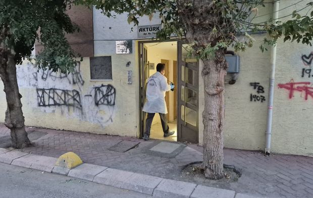 Eskişehir’de apartman deposunda şüpheli ölüm: Kötü koku gerçeği ortaya çıkardı