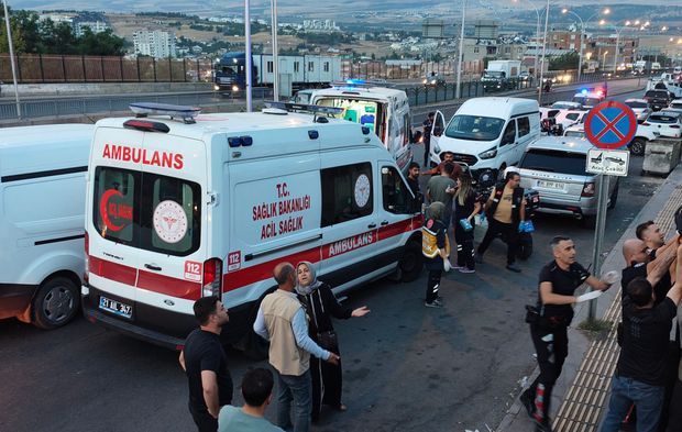 Diyarbakır’da alacak verecek tartışması kanlı bitti: 3 kişi hayatını kaybetti!