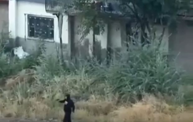 Kayseri’de okul çevresinde hareketlilik: Oyuncak silahlı kişi yakalandı