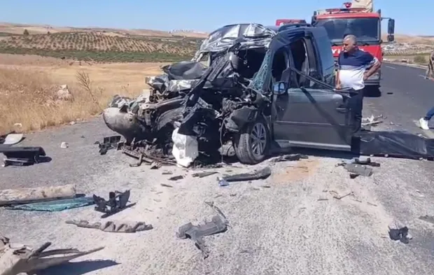 Şanlıurfa’da katliam gibi kaza: 2’si çocuk 4 kişi hayatını kaybetti