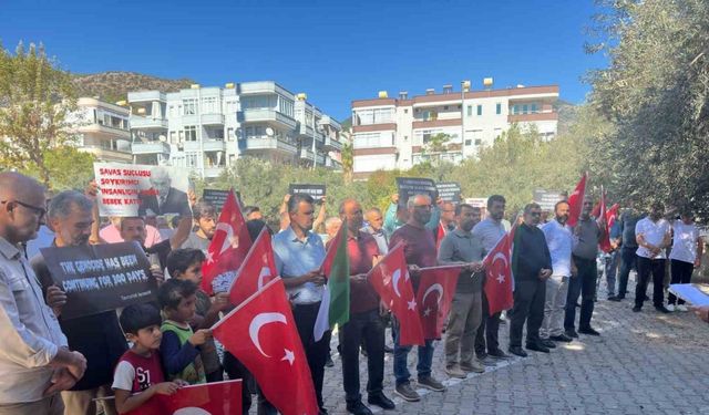 Alanya'da TUSAŞ ve Filistin Şehitleri İçin Gıyabi Cenaze Namazı