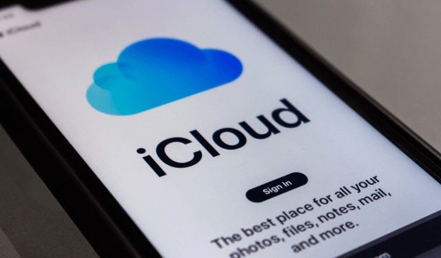 Apple, iCloud.com’a Karanlık Mod Özelliğini Ekledi: Kullanıcı Deneyimini Geliştiriyor