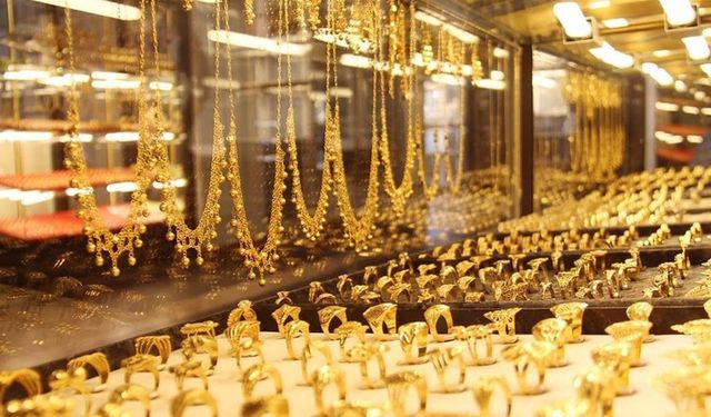 İslam Memiş'ten altın için kritik Pazartesi uyarısı: "Ben olsam beklerim"