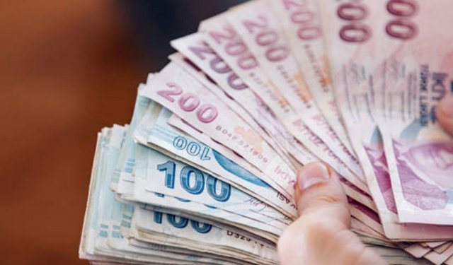 Emekli maaşlarına ek zam geliyor! Kim ne kadar alacak?