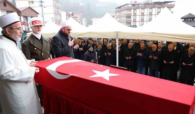 Cumhurbaşkanı Erdoğan, Güneysu'da Kıbrıs Gazisi Muhammet Karslı’nın Cenaze Namazına Katıldı