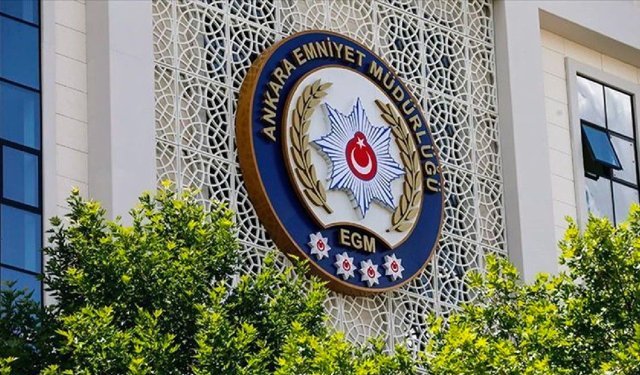 Ankara Emniyet Müdürlüğünden Duygulandıran Paylaşım: “Her Adımda Vatan Sevgisi Var”