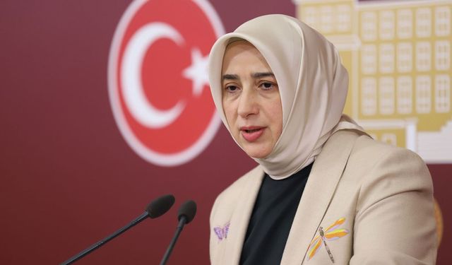 AK Partili Özlem Zengin'in sözleri meclisi karıştırdı: Muhalefetten sert tepki!