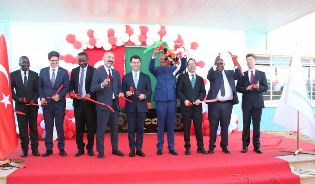 Zambiya’daki FETÖ bağlantılı okullar Türkiye Maarif Vakfı’na devredildi