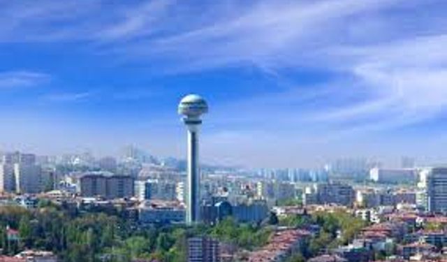 Parklarda gölge kapma yarışı: Ankara’da serinlemenin yeni adresi neresi?