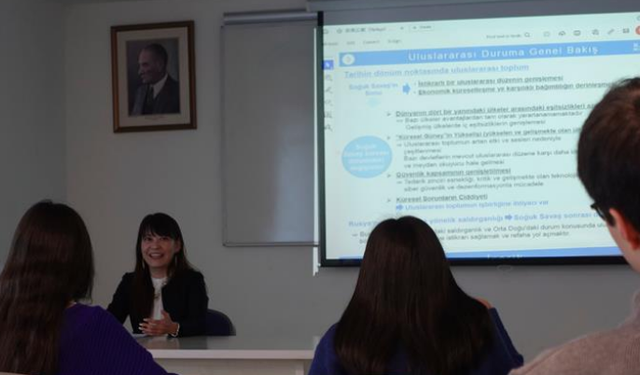 Japon Diplomat HIRAI Yukiko, TOBB ETÜ’de Öğrencilerle Buluştu