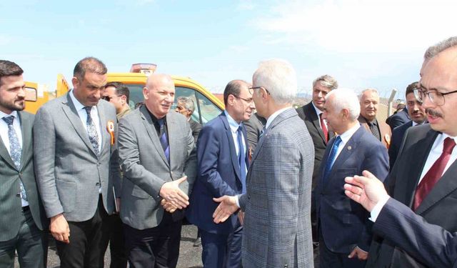 Ulaştırma ve Altyapı Bakanı Uraloğlu, Siirt-Kurtalan yolunun açılış törenine katıldı