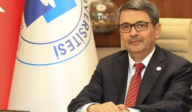 Ahmet Kutluhan kimdir? Ne iş yapıyor?