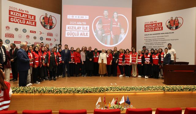 Çevrim İçi Aile Akademisi Ankara'da başladı