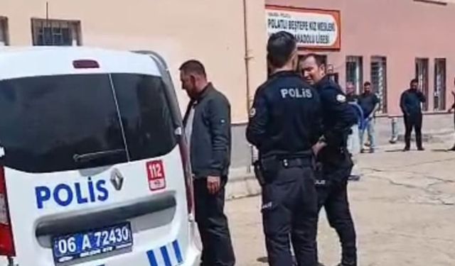 Ankara’da başkalarının yerine ehliyet sınavına giren 12 şüpheli gözaltına alındı