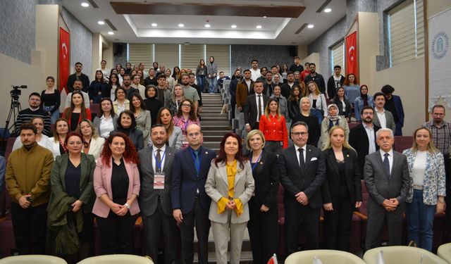 Tarihten günümüze Türkiye'nin hukuk mirası Ankara'da tartışıldı