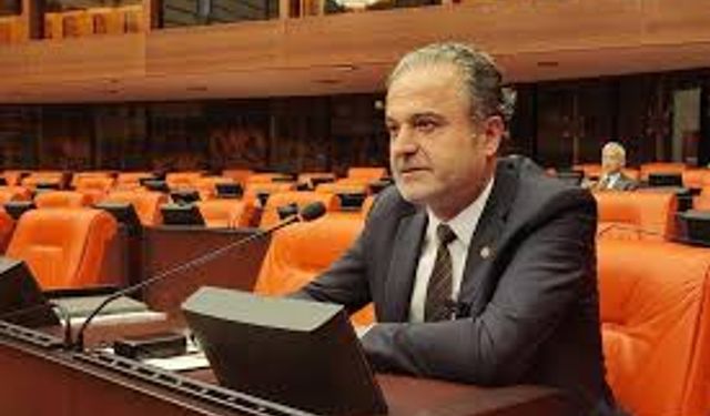 İskender Bayhan nereli, hangi partiden?