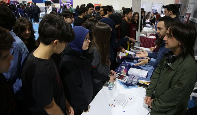 30 üniversite ve 4 bin 550 öğrenci Mamak’ta buluştu