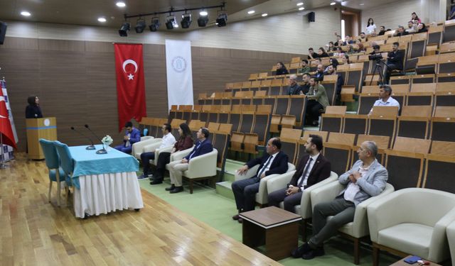 Ebeveyn ve Çocuk İlişkileri Ankara'da masaya yatırıldı