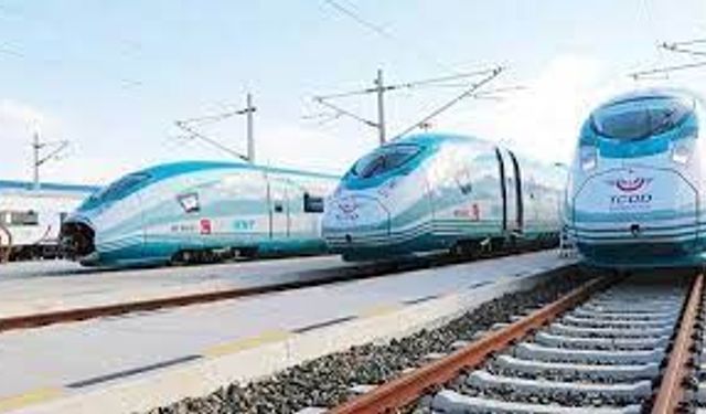 Karadeniz'i demir ağlarla birleştirecek proje: Ankara–Trabzon arası 4,5 saat olacak!