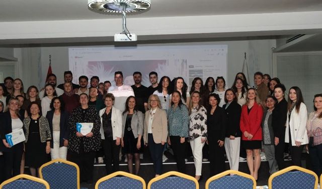 Hemşirelik Bakımının Gücü Ankara'da anlatıldı