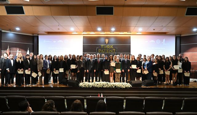 Fikri Mülkiyet Günü'nde üniversiteli gençler ödüllendirildi