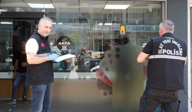 Antalya’da haraç çetesi dehşet saçtı: İş yerine kurşun yağdırdılar