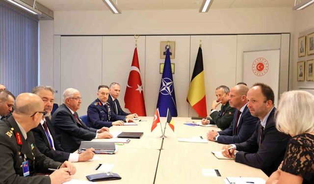 Milli Savunma Bakanı Yaşar Güler, Belçikalı Mevkidaşı Francken ile Görüştü