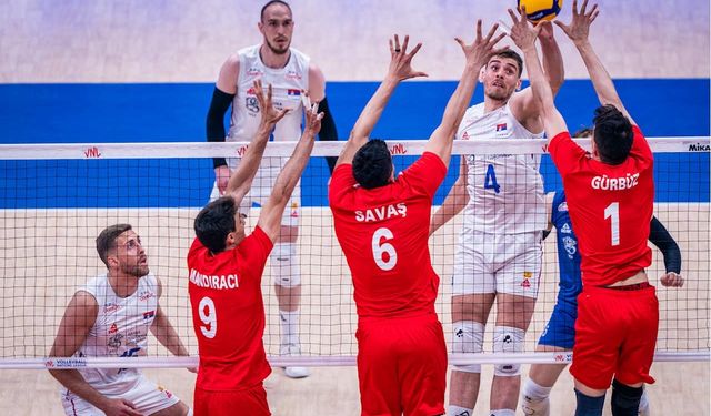 Türkiye Voleybol Milletler Ligi'nin ilk maçında Sırbistan'a 3-1 mağlup oldu!