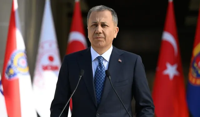 Bakan Yerlikaya’dan CHP’li Özçağdaş’a sert tepki: “O asil üniformanın şerefine hangi cüretle dil uzatırsınız”