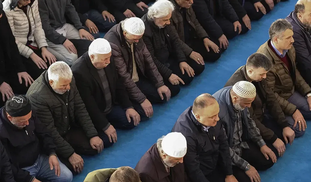 Terviye Namazı nedir, nasıl kılınır, kaç rekat?