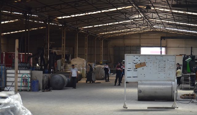 Aksaray'da fabrikada patlama: 1 işçi hayatını kaybetti, 3 işçi yaralandı