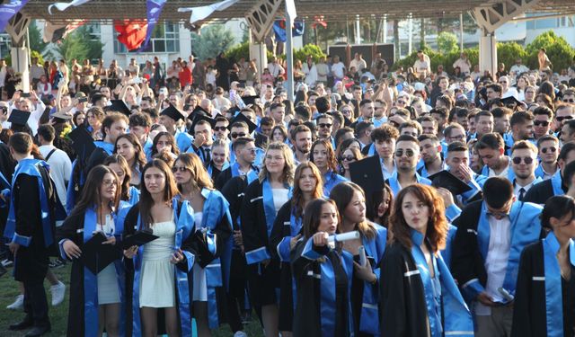 Ankara Türk Hava Kurumu Üniversitesi’nde geleceğin havacıları mezun oldu