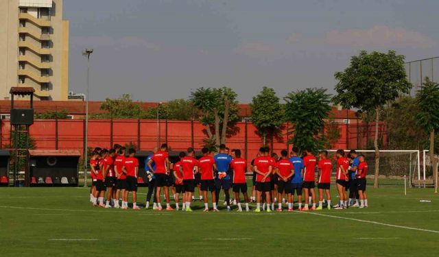 Ankara ekibi yeni sezon hazırlıklarına başladı: Gençlerbirliği'nde Süper Lig'e dönüş heyecanı