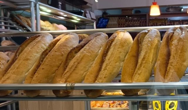 İzmir’de ekmeğe zam: 200 gram ekmek 15 TL oldu