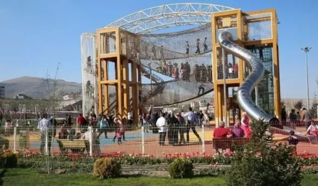 Ankara'da her yaşa hitap eden dev park! Gölbaşı Şehir Parkı'nda her şey var