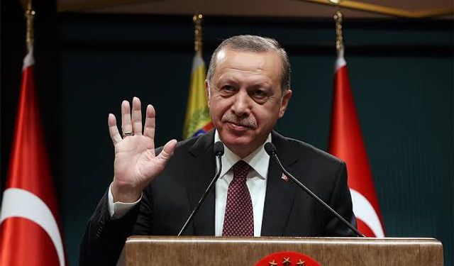Cumhurbaşkanı Erdoğan’ın maaşı 411 bin 800 liraya yükseldi