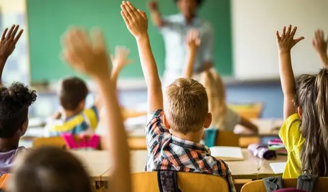 MEB'den özel eğitim kurumlarına yeni dönem! Biyometrik sistem zorunlu hale geldi