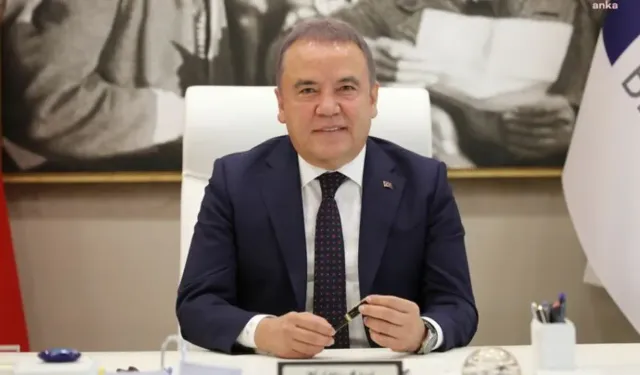 Antalya Büyükşehir Belediye Başkanı Muhittin Böcek görevden alındı