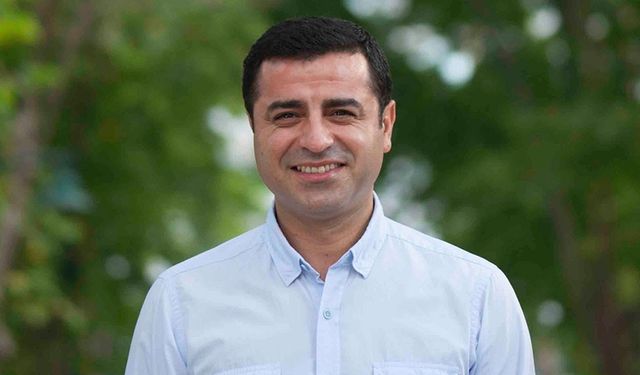 Selahattin Demirtaş ne zaman hapse girdi? Ne Zaman Tutuklandı? Neden Hapiste? İşte Merak Edilenler
