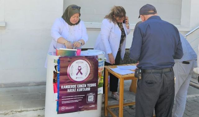 Sincan’da kalın bağırsak kanseri için bilgilendirme standı kuruldu
