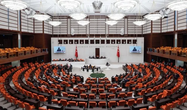 AK Parti’den yeni yargı düzenlemesi: Dolandırıcılık ve trafik suçlarına ek yaptırımlar