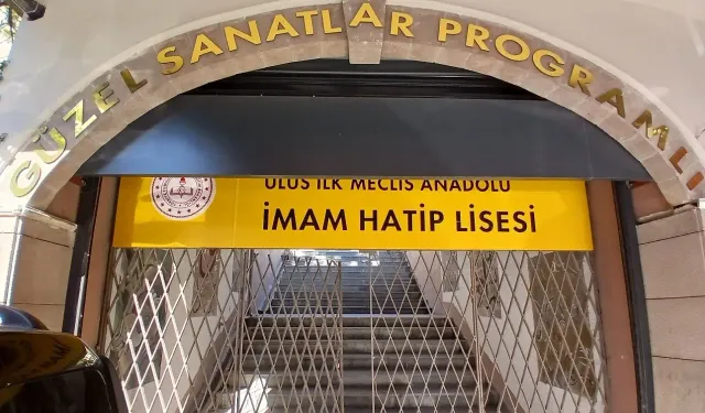 Ulus İlk Meclis Anadolu İHL tarihi binasıyla Başkent’e değer katıyor