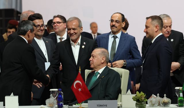 Cumhurbaşkanı Erdoğan’dan Katar’da yoğun diplomasi trafiği