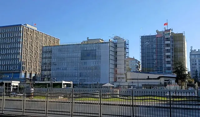 Anadolu Ajansı binası tadilattan geçiriliyor