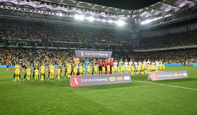 Fenerbahçe Antalyaspor karşısına çıkıyor!!