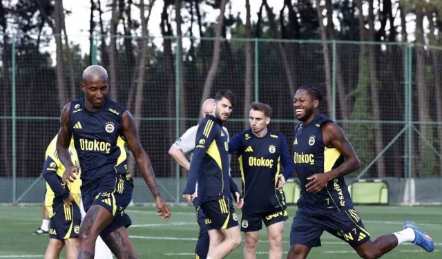 Fenerbahçe-Trabzonspor derbisi: Süper Lig’de dev kapışma saat kaçta, hangi kanalda?