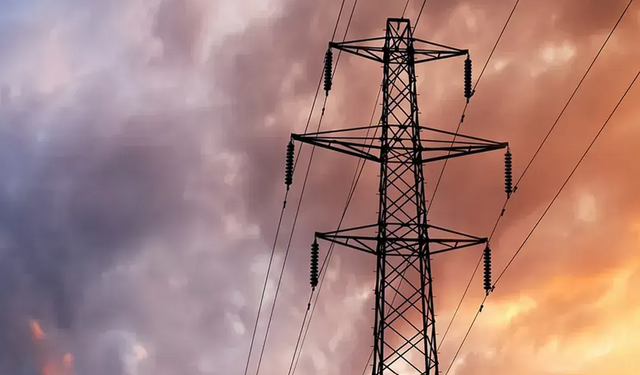 İzmir’in 19 ilçesi 11 Eylülde saatlerce karanlığa bürünecek: GDZ Elektrik saat saat paylaştı!