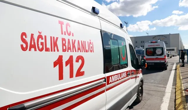 Sincan'da yolun karşısına geçmek isteyen yayaya otomobil çarptı
