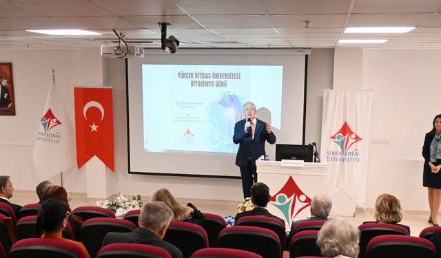 Ankara Yüksek İhtisas Üniversitesi'nde “Biyokimya Günü” etkinliği büyük ilgi gördü